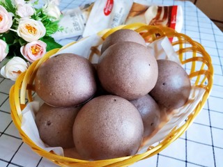 17、纯手工黑芝麻馒头,成品图！