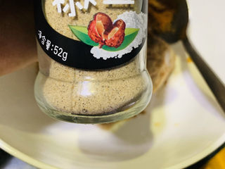 9、小米蒸排骨,加椒盐;