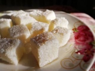 14、椰奶小方【零失败】,绵软浓香，清甜爽口。