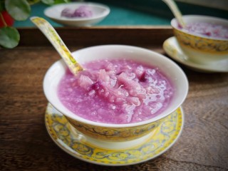 15、紫薯银耳粥,喜欢的试试吧！