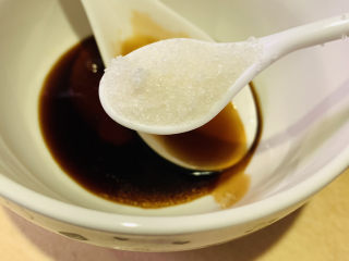 14、豆腐炒鸡蛋,白糖1小勺;