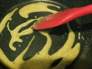 8、腐竹红烧肉,炒糖色