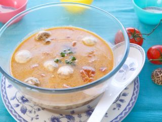 14、西红柿炖双菇椰浆汤,成品图二