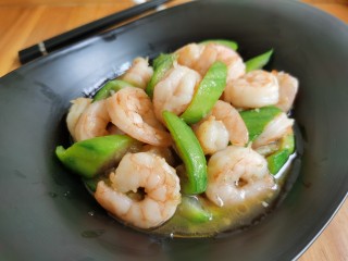 16、丝瓜炒虾仁,喜欢的试试吧！