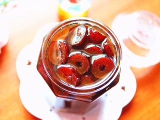 10、蜂蜜红枣蜜-美容养颜圣品,红枣蜜完成,哇哦,满满的都是红枣果肉哪···