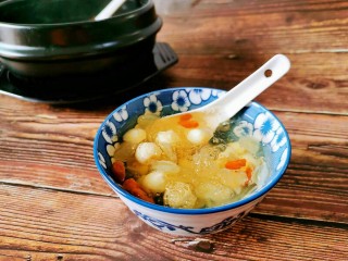 11、喝一碗抵过敷十张面膜，养颜美容的平价燕窝,赶紧来一碗