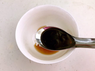 15、 糖醋焦熘豆腐,加入陈醋