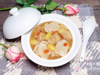 15、松茸鸡汤,满满的爱！