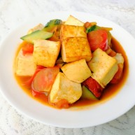 彩蔬焖豆腐