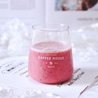 车厘子草莓冰奶昔