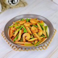 西芹炒虾仁