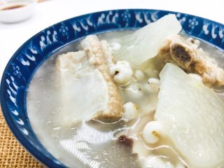 9、冬瓜薏仁排骨汤,成品图