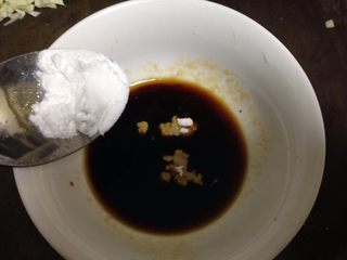 8、鱼香肉末土豆泥,生抽和淀粉