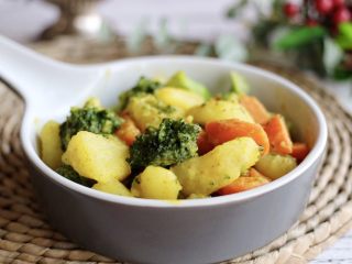 16、咖喱蔬菜,装盘即可