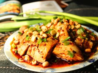 13、香辣口水鸡,特别过瘾，专治夏天没食欲。