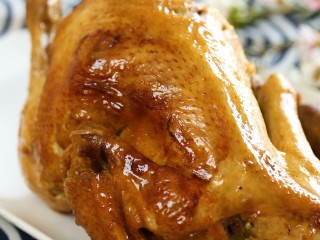 11、电饭煲烧鸡12m+,上桌啦！学会它，年夜菜里又多了一道，想想就超幸福吧~