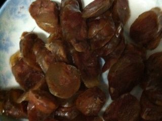 4、排骨火锅,自制香肠