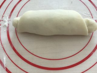 7、油酥葱油饼,卷成这个样子