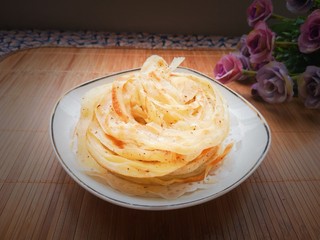 1、椒盐手撕饼,成品图