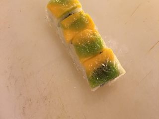 8、迷你水果寿司????,切粒