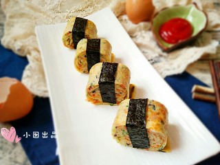 11、厚蛋烧――快手复刻美味,装盘。