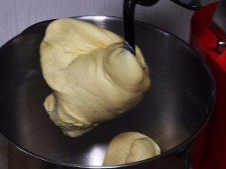 8、起酥面包,搅拌时间也是20分钟。