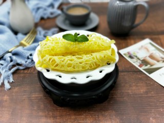 12、网红蕾丝蛋卷#华夫饼机器版#,好吃又好看。