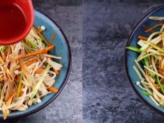 5、有个省事的招做豆腐皮？我好像瘦不下去了……腐皮杂蔬卷,调入香油、白胡椒粉，搅拌均匀