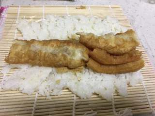 9、糍饭团,加入油条