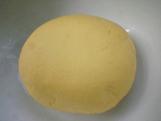 6、招蜂引蝶～花样馒头,和成稍硬点的面团，以便于做花样