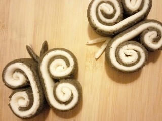 26、招蜂引蝶～花样馒头,加上触角，铛～铛～铛～～蝴蝶诞生了