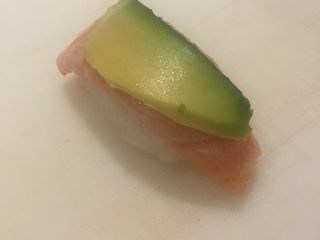 6、       nighili,   牛油果匹一成