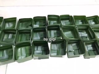 8、泰國椰汁西米糕- 更新班蘭盒子制作圖,這樣班蘭盒子就做好了 最後說一下 如果盒子有小洞沒關係 因為煮好的西米餡跟椰漿餡比較濃稠 不會漏出來的