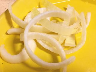 15、简单又粗暴的诱惑★麻辣香锅,洋葱切条