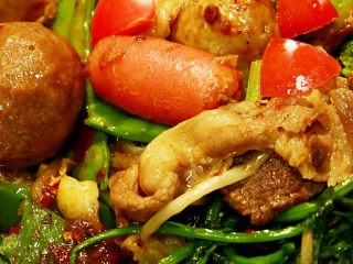 28、简单又粗暴的诱惑★麻辣香锅,简直太诱惑了吧？丰盛的食材集会，刺激的麻辣口感，简直一个字，口水一地！哈哈。