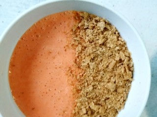 9、风靡欧洲的健康网红~橙色Smoothie Bowl,平铺一半澳洲即食燕麦。