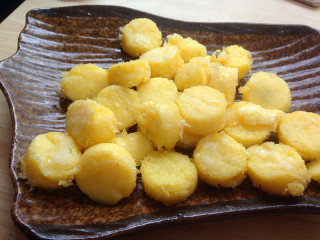 3、香辣日本豆腐,捞起来待用