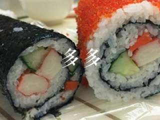 6、自制寿司,图为单卷成品！压紧实了，侧面也是美美哒！????