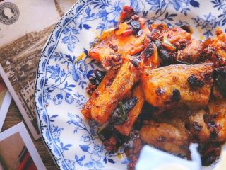 14、香辣过瘾 十分钟无油版 回锅肉,来个特写 味道比较重口 麻辣