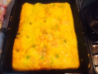 6、大虾寿司,翻过来，再烘一下。