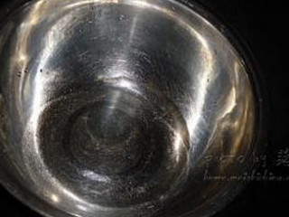 2、黄袍加身寿司,寿司醋：白醋加白糖和一点点盐加热化开