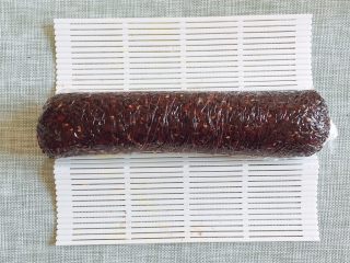 11、早餐物语|中国版寿司——粢饭团,卷好的粢饭团放微波炉里转1min左右,可以让芝士融化;