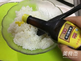 1、寿司樱花之恋,加适量的寿司醋