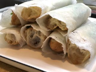 11、葱包烩儿,依次裹好八个