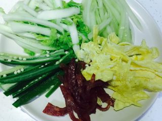 10、越南春卷,准备所有材料