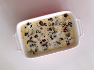 11、美滋滋的香甜烤盘，吃再多也不怕胖,洒上椰蓉。