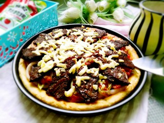 23、秘制烤牛肉披萨,成品图