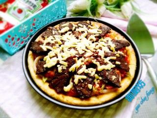 24、秘制烤牛肉披萨,美美享用吧