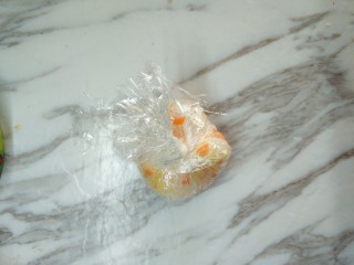 8、金枪鱼三色饭团,收口，旋转