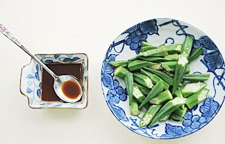 5、芥末拌秋葵,秋葵切段，也可以整根不切；